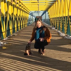 Meet your Posher, Brittany